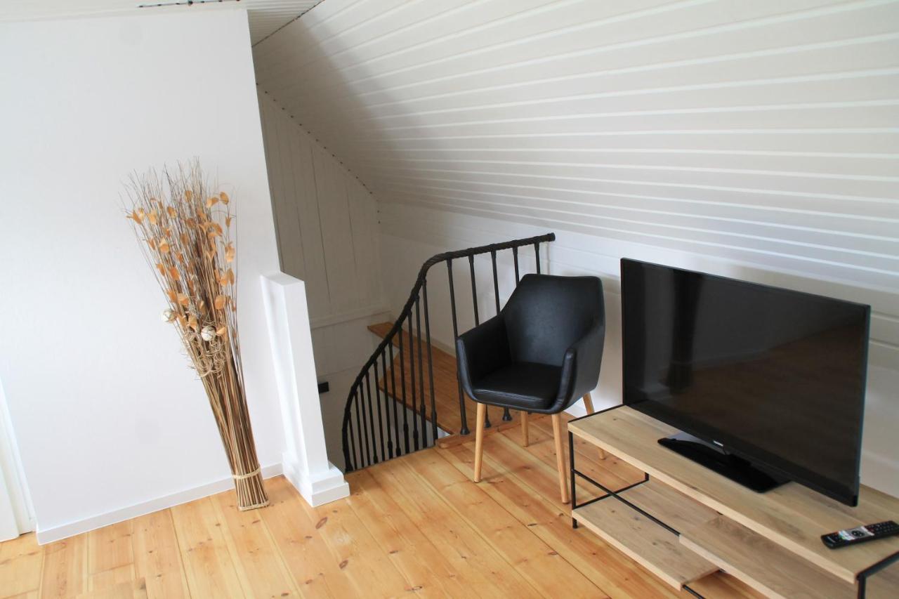 4-Sterne Zertifizierte Ferienwohnung Festung Zu Ketghe - Naehe Koblenz Fuer Urlaub Und Arbeit Kettig エクステリア 写真